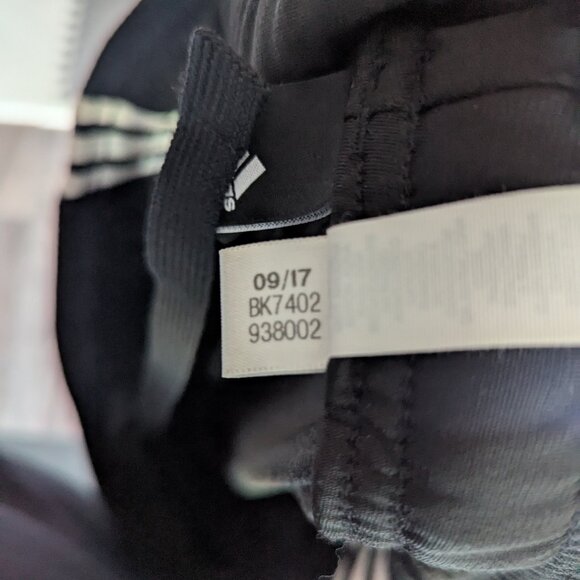 Adidas Men's Essentials Tricot Athletic Warm Up Track Pants Joggers Black M - Picture 6 of 10